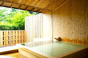 Hakone Retreat Före