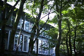 Hakone Retreat Före