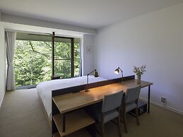 Hakone Retreat Före