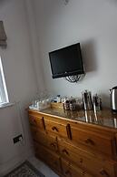 Lake View Country House