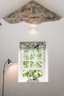 Lake View Country House