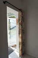 Lake View Country House