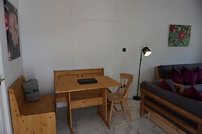 Lake View Country House