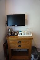 Lake View Country House