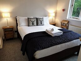 Lake View Country House