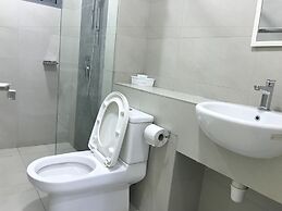 Sunset Seaview Vacation Condos City Centre @ IMAGO Shopping Mall