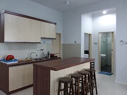 Sunset Seaview Vacation Condos City Centre @ IMAGO Shopping Mall