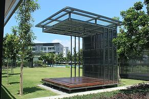 Sunset Seaview Vacation Condos City Centre @ IMAGO Shopping Mall