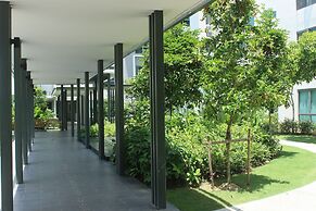 Sunset Seaview Vacation Condos City Centre @ IMAGO Shopping Mall