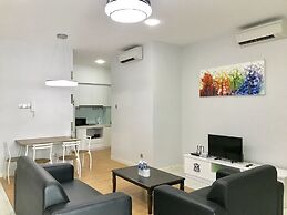 Sunset Seaview Vacation Condos City Centre @ IMAGO Shopping Mall