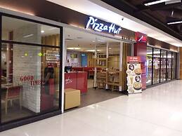 Sunset Seaview Vacation Condos City Centre @ IMAGO Shopping Mall