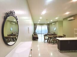 Sunset Seaview Vacation Condos City Centre @ IMAGO Shopping Mall