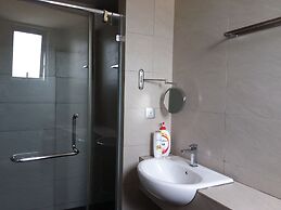 Sunset Seaview Vacation Condos City Centre @ IMAGO Shopping Mall