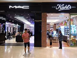 Sunset Seaview Vacation Condos City Centre @ IMAGO Shopping Mall