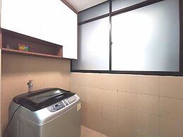 Sunset Seaview Vacation Condos City Centre @ IMAGO Shopping Mall