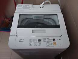 Sunset Seaview Vacation Condos City Centre @ IMAGO Shopping Mall