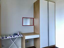 Sunset Seaview Vacation Condos City Centre @ IMAGO Shopping Mall