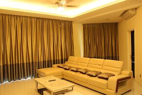 Sunset Seaview Vacation Condos City Centre @ IMAGO Shopping Mall