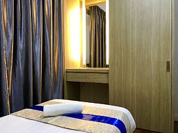 Sunset Seaview Vacation Condos City Centre @ IMAGO Shopping Mall