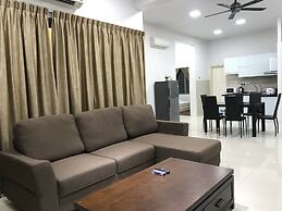 Sunset Seaview Vacation Condos City Centre @ IMAGO Shopping Mall