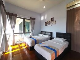 Sunset Seaview Vacation Condos City Centre @ IMAGO Shopping Mall