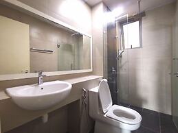 Sunset Seaview Vacation Condos City Centre @ IMAGO Shopping Mall