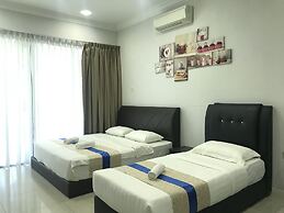 Sunset Seaview Vacation Condos City Centre @ IMAGO Shopping Mall