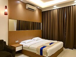 Sunset Seaview Vacation Condos City Centre @ IMAGO Shopping Mall