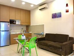 Sunset Seaview Vacation Condos City Centre @ IMAGO Shopping Mall