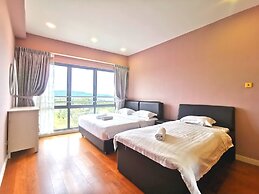 Sunset Seaview Vacation Condos City Centre @ IMAGO Shopping Mall