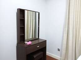 Sunset Seaview Vacation Condos City Centre @ IMAGO Shopping Mall