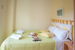 Stamatakis Boutique Studios