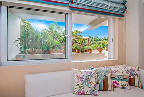 Stamatakis Boutique Studios