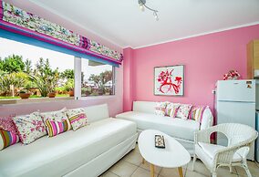 Stamatakis Boutique Studios