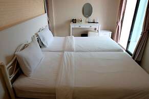 A Good Nite at Chang Klan