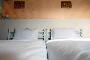 A Good Nite at Chang Klan