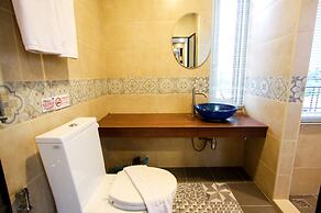 A Good Nite at Nimman