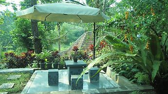 The Riverside Javanese Cottages