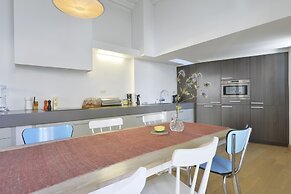 Zurenborg Area Apartments