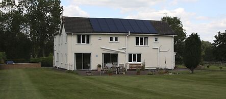 Broadwell Guest House