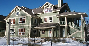 Tremblant-Les-Eaux - RVMT