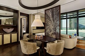 Grand Hyatt Abu Dhabi Hotel And Residences Emirates Pearl