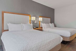 Hampton Inn & Suites Columbus Scioto Downs