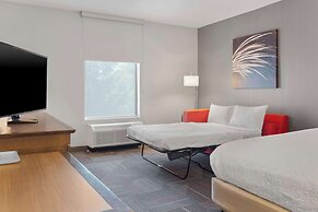 Hampton Inn & Suites Columbus Scioto Downs