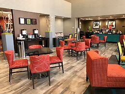 Hampton Inn & Suites Moore