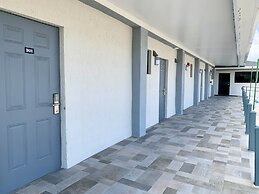 Hialeah Airport Motel