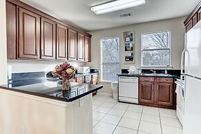 Villa Laverne 3 Bed Room Suite Furnished Condos