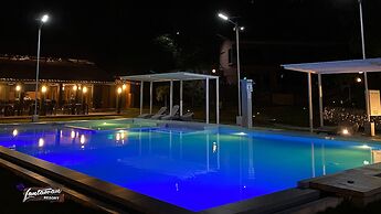 24/7 Lantawan Resort