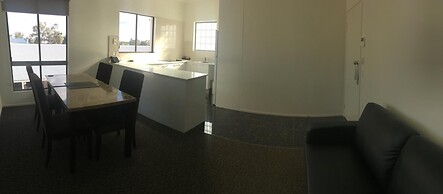 Western Downs Motor Inn