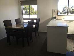 Western Downs Motor Inn